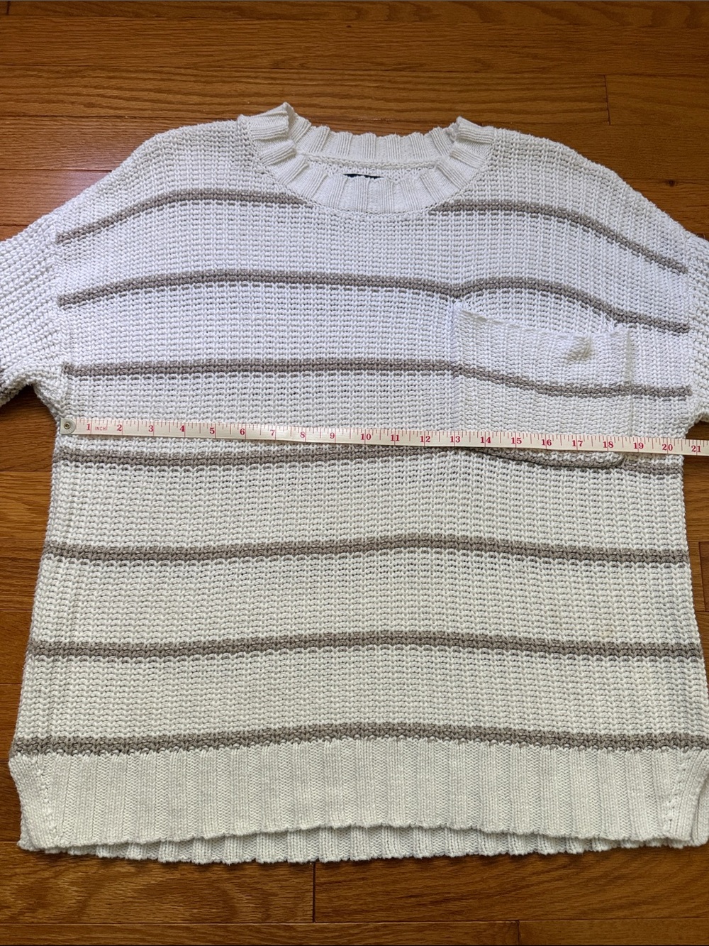 American Eagle Outfitters Off White Sweater with Taupe Stripes ~ M - Picture 6 of 8